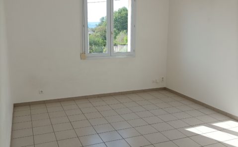 LOCATION APPARTEMENT T2 FRANOIS