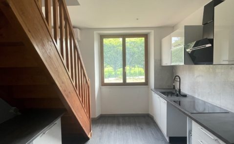 Location F3 duplex rénové CROTENAY